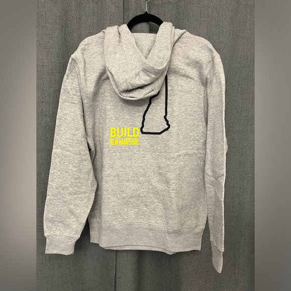 John Deere New Hampshire State Pride Graphic Hoodie - Picture 4 of 5